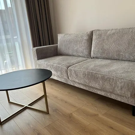 Apartment Next To Sakura Park And Near Ferry