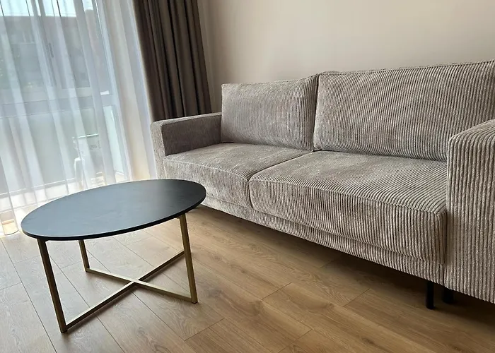 Apartment Next To Sakura Park And Near Ferry