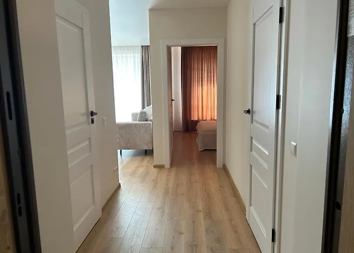 Next To Sakura Park And Near Ferry Apartment Klaipeda